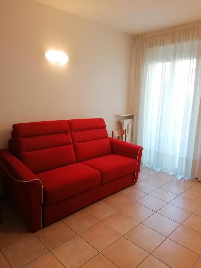 Appartamento Incantevole Con Parcheggio Gratuito Tirano Luaran gambar